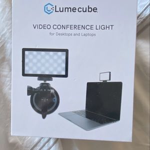 LUME CUBE CONFERENCE LIGHT